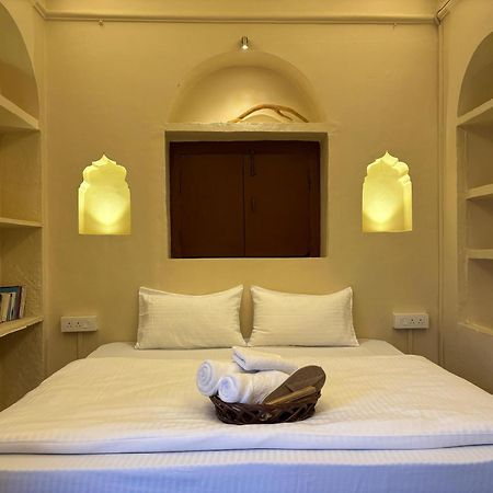 Vintage River Homestay Varanasi Eksteriør bilde