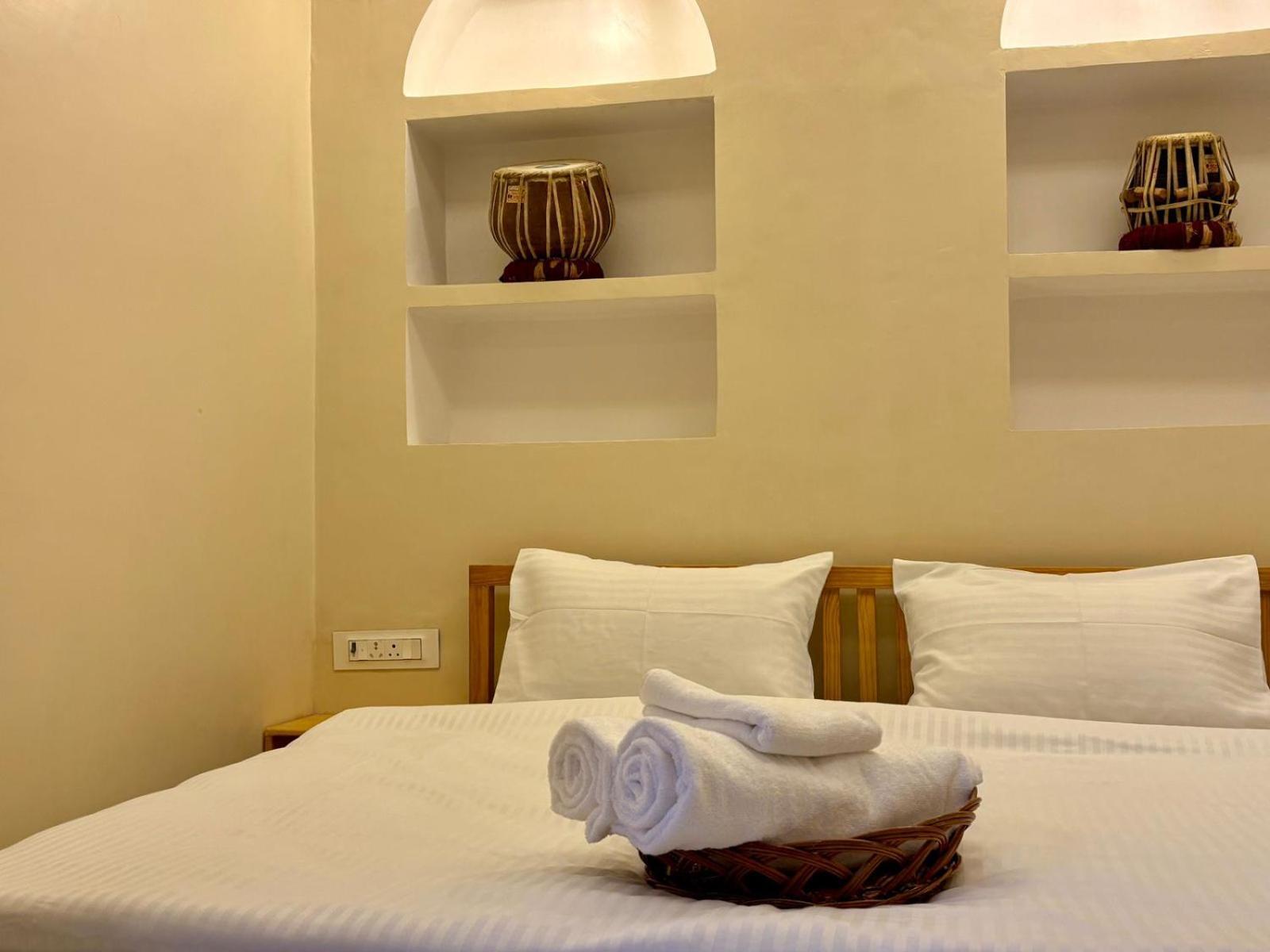Vintage River Homestay Varanasi Eksteriør bilde
