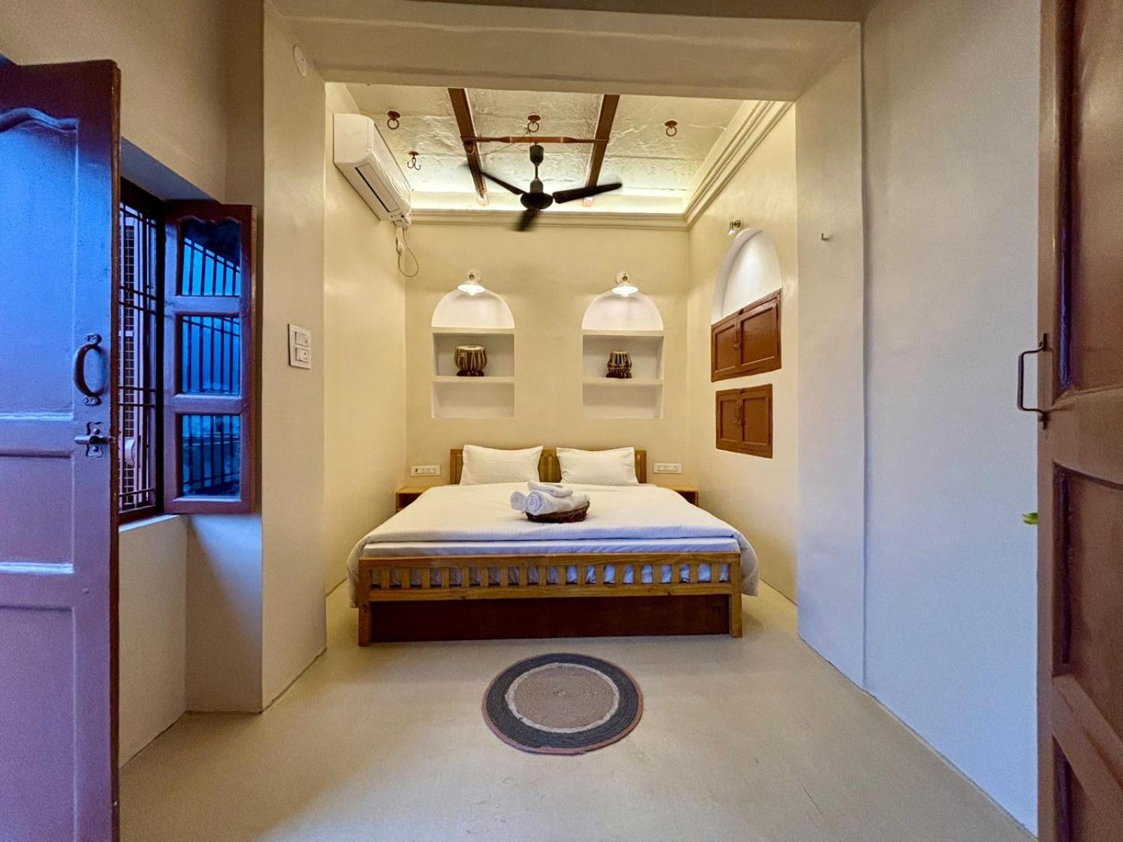 Vintage River Homestay Varanasi Eksteriør bilde